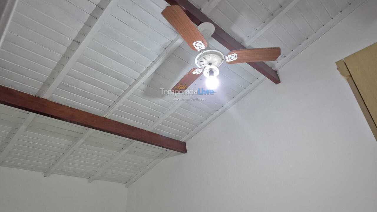 Casa para alquiler de vacaciones em Caraguatatuba (Martim de Sá)