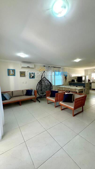 Casa para aluguel de temporada em São Sebastião (Juquehy)