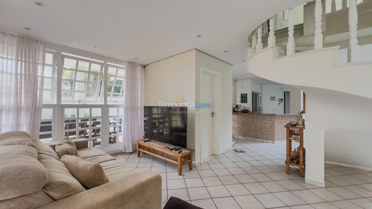Casa para alquiler de vacaciones em São Sebastião (Juquehy)