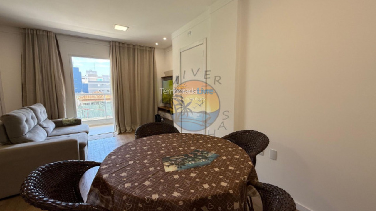 Apartment for vacation rental in Bombinhas (Praia de Bombas)