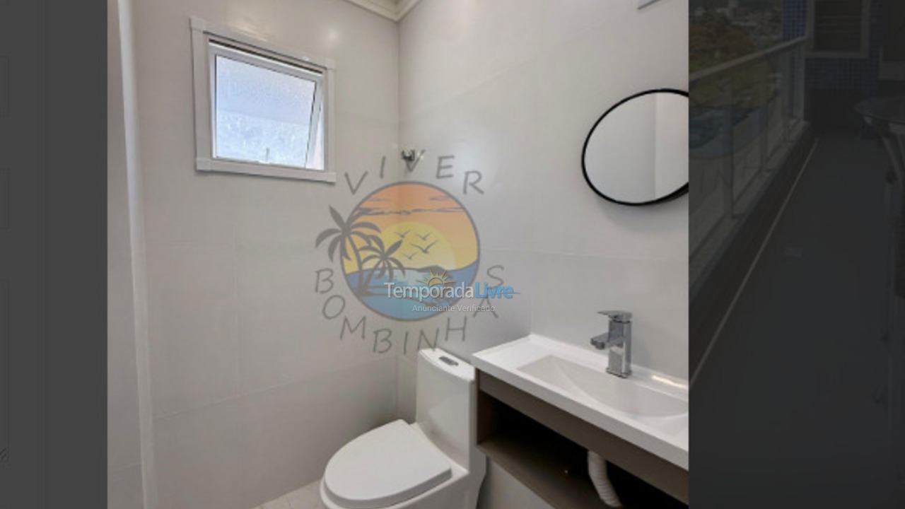 Apartment for vacation rental in Bombinhas (Praia de Bombas)