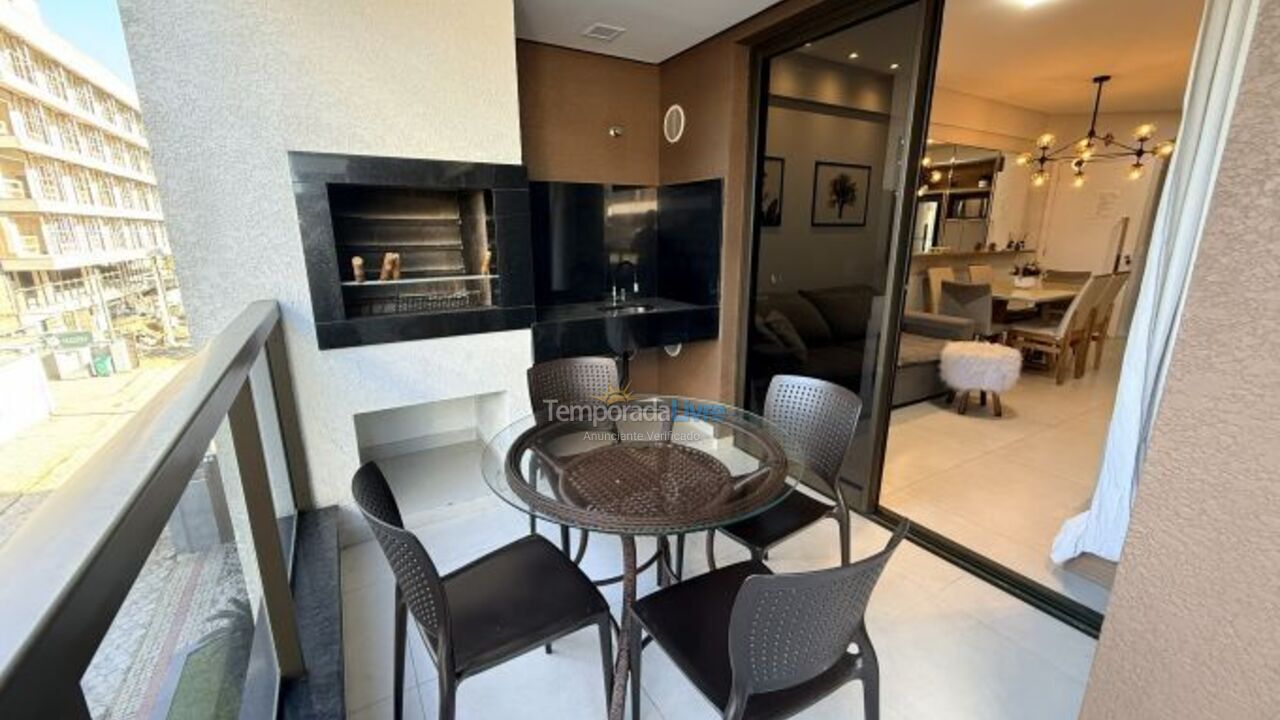 Apartamento para aluguel de temporada em Bombinhas (Praia de Bombas)