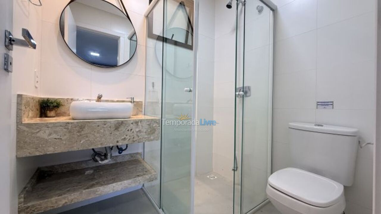 Apartamento para aluguel de temporada em Bombinhas (Praia de Bombas)