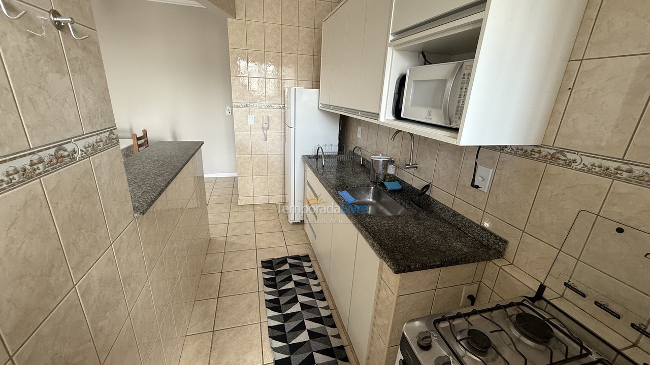 Apartamento para aluguel de temporada em Ubatuba (Praia Grande)