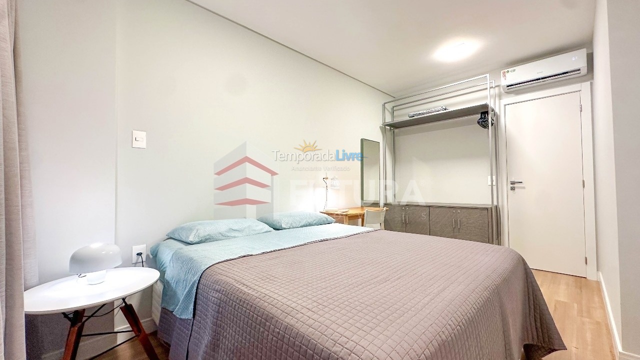 Apartamento para aluguel de temporada em Bombinhas (Canto Grande)