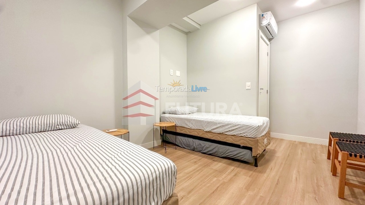 Apartamento para aluguel de temporada em Bombinhas (Canto Grande)