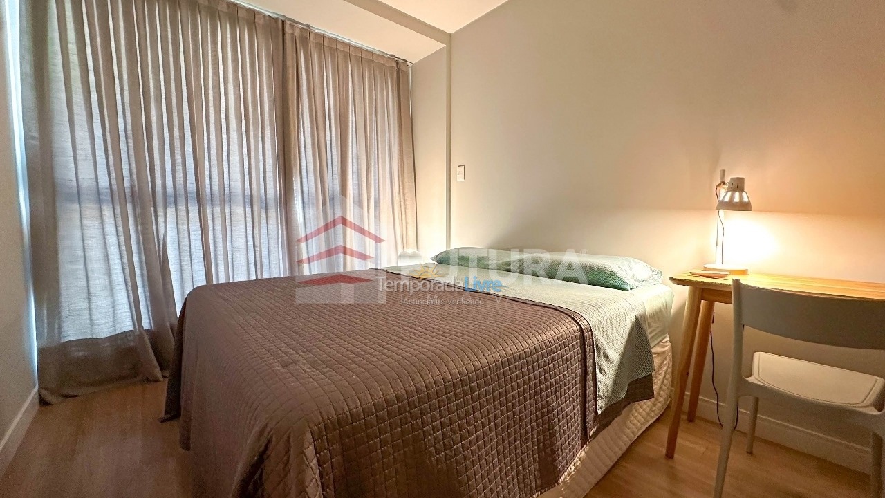 Apartamento para aluguel de temporada em Bombinhas (Canto Grande)