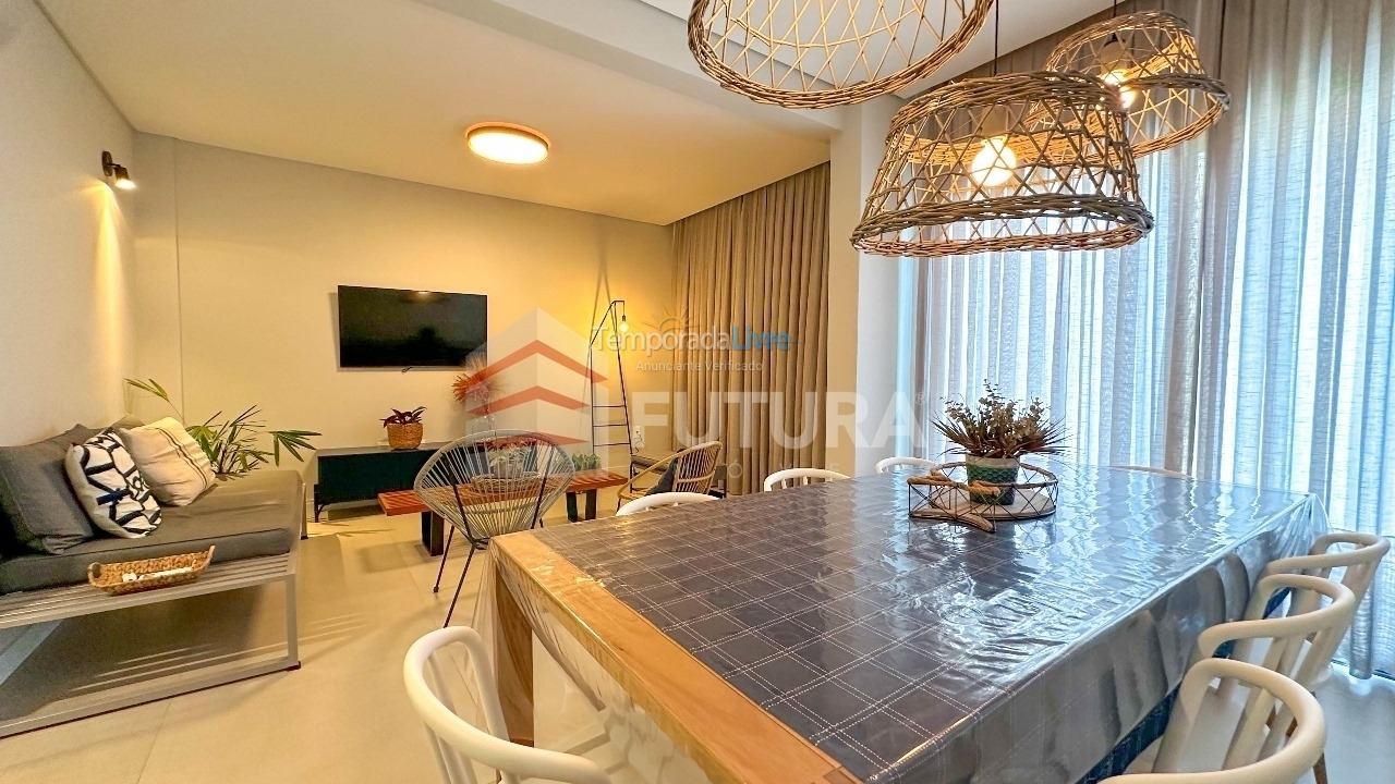 Apartamento para aluguel de temporada em Bombinhas (Canto Grande)