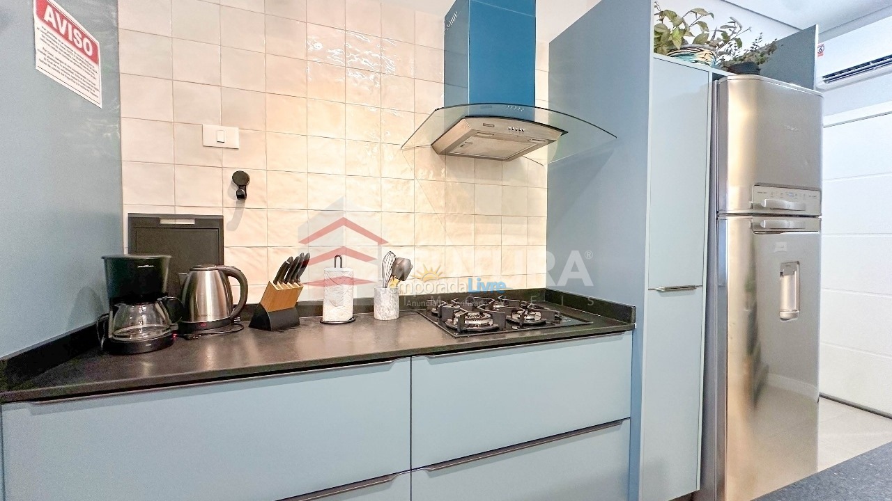 Apartamento para aluguel de temporada em Bombinhas (Canto Grande)