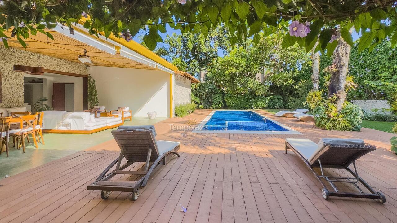 House for vacation rental in São Sebastião (Praia da Baleia)