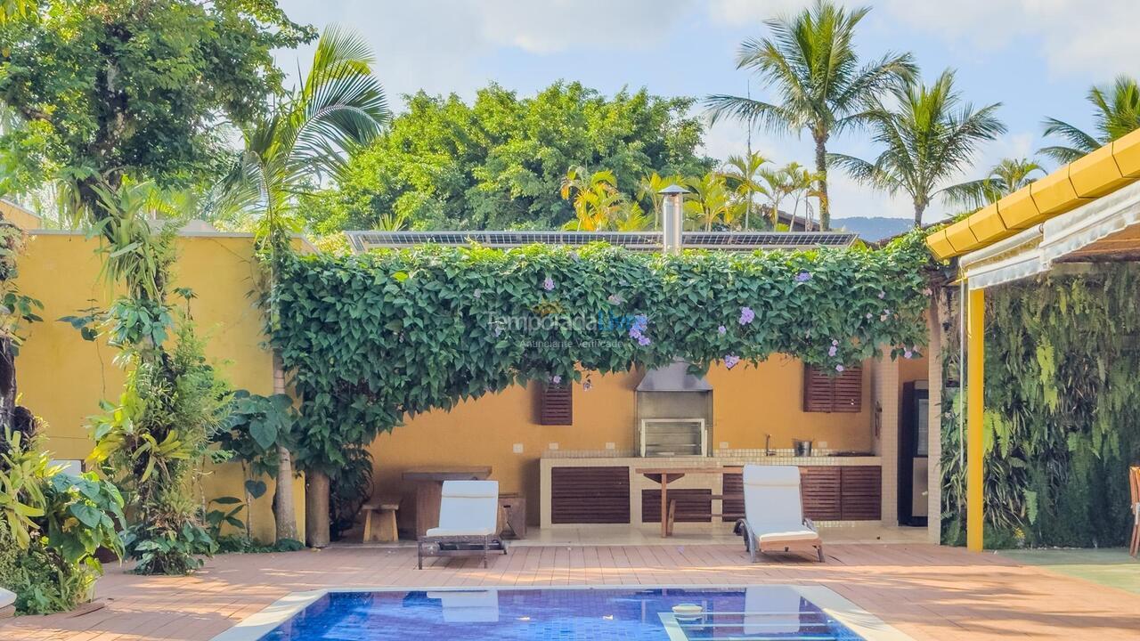 House for vacation rental in São Sebastião (Praia da Baleia)