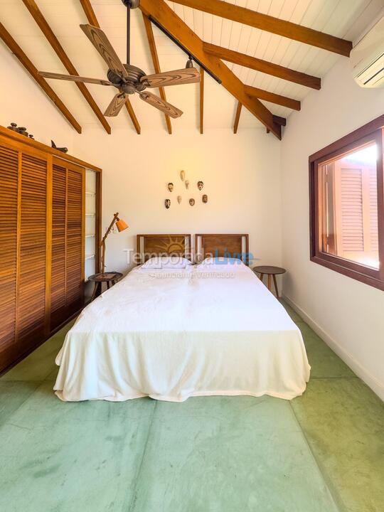 House for vacation rental in São Sebastião (Praia da Baleia)
