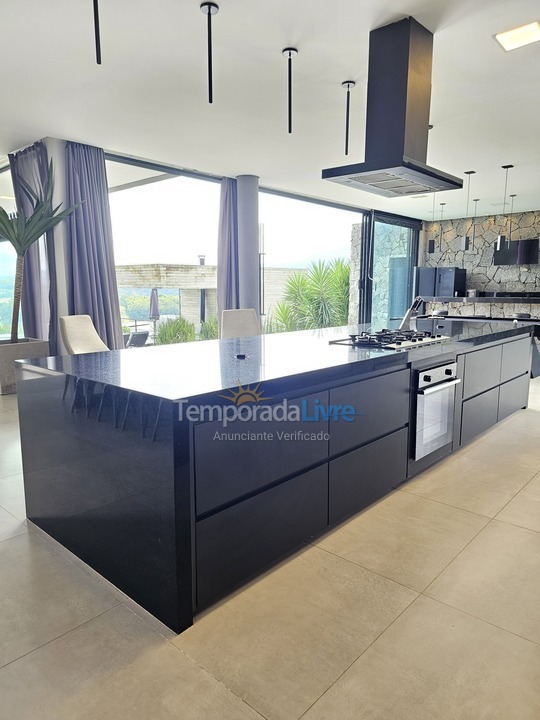Casa para alquiler de vacaciones em Joanópolis (Joanópolis)