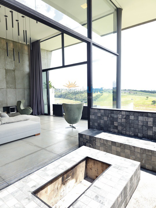 Casa para alquiler de vacaciones em Joanópolis (Joanópolis)