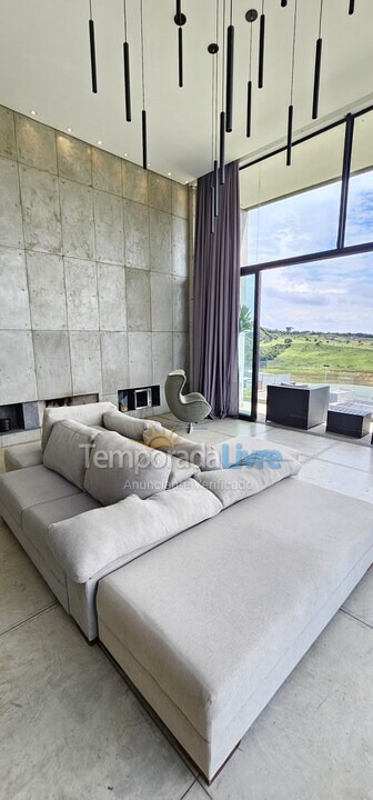 Casa para alquiler de vacaciones em Joanópolis (Joanópolis)
