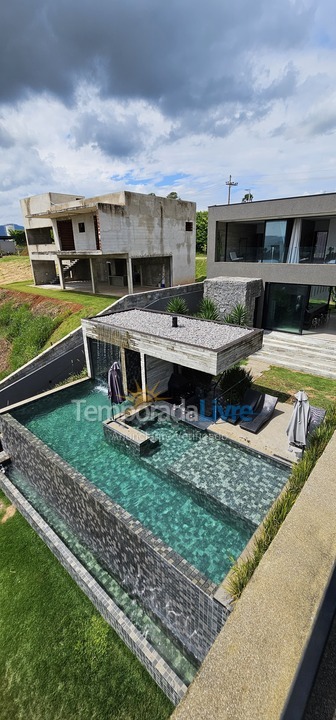Casa para alquiler de vacaciones em Joanópolis (Joanópolis)