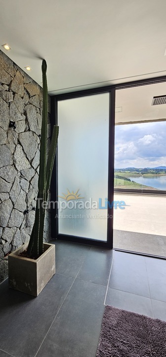 Casa para alquiler de vacaciones em Joanópolis (Joanópolis)