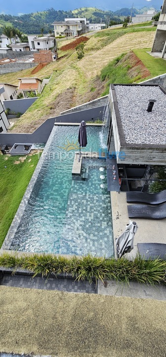 Casa para alquiler de vacaciones em Joanópolis (Joanópolis)