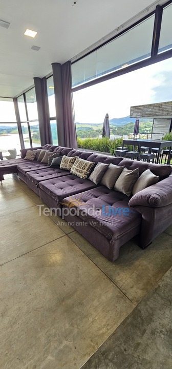 Casa para alquiler de vacaciones em Joanópolis (Joanópolis)