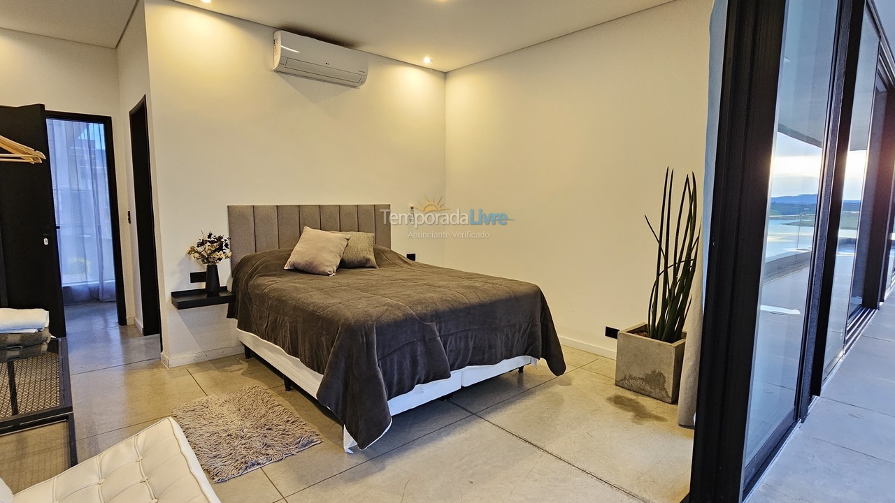 Casa para alquiler de vacaciones em Joanópolis (Joanópolis)