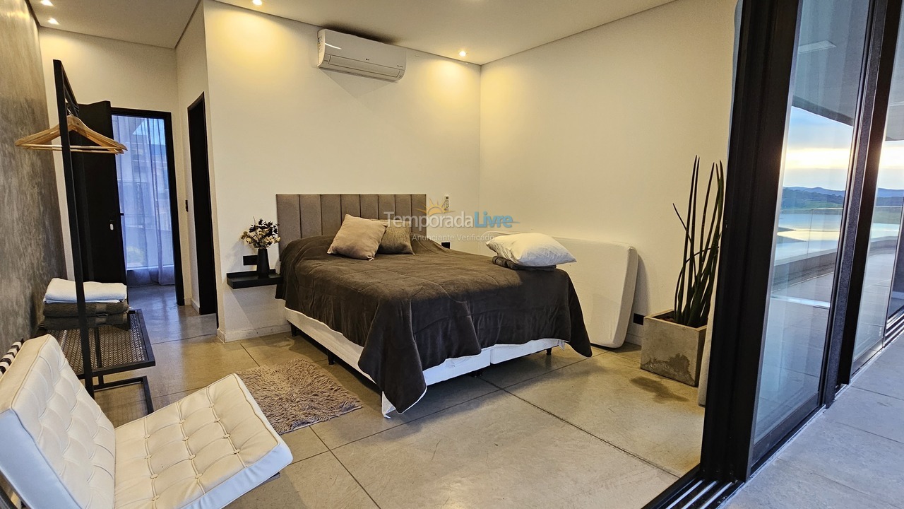 Casa para alquiler de vacaciones em Joanópolis (Joanópolis)