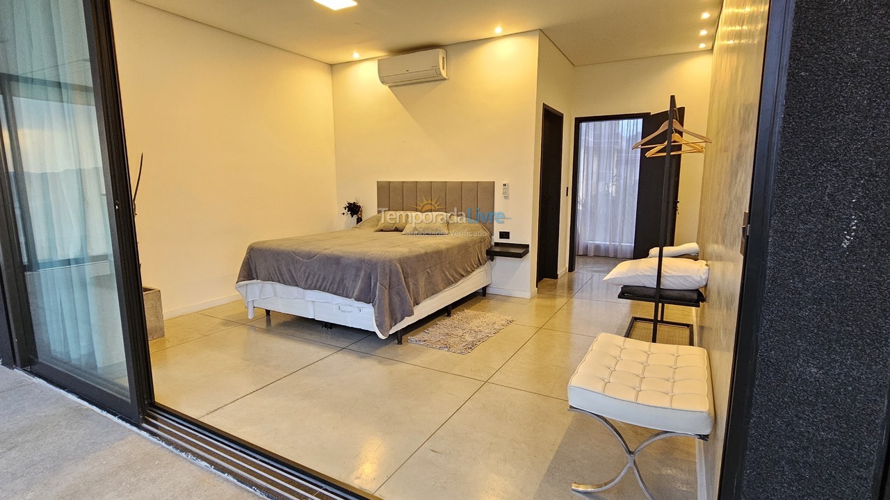 Casa para alquiler de vacaciones em Joanópolis (Joanópolis)