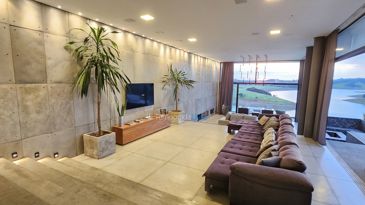 Casa para alquiler de vacaciones em Joanópolis (Joanópolis)