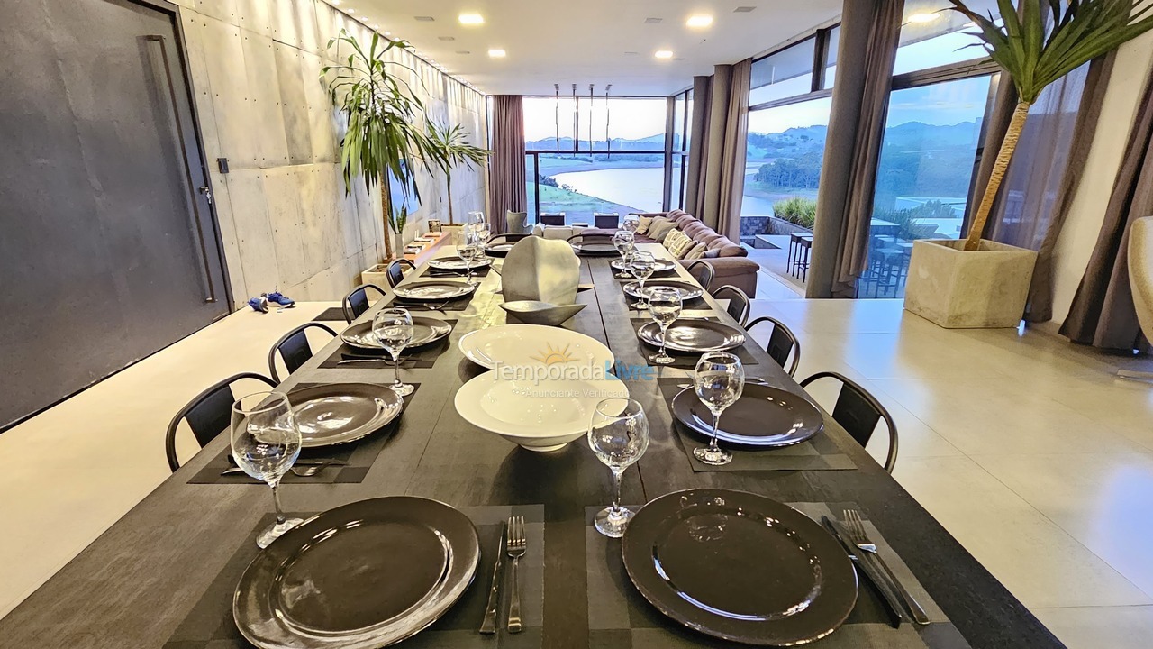 Casa para alquiler de vacaciones em Joanópolis (Joanópolis)
