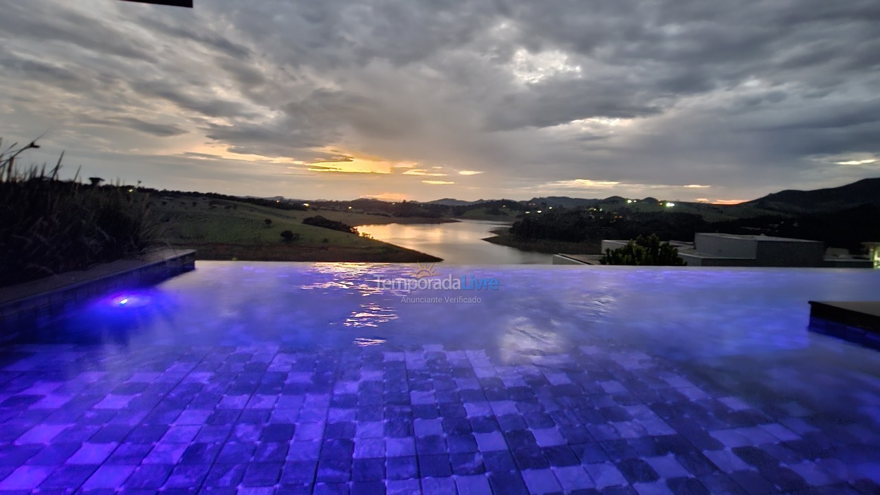 Casa para alquiler de vacaciones em Joanópolis (Joanópolis)