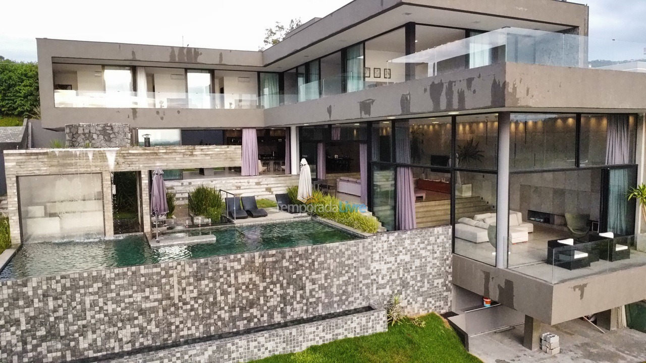 Casa para alquiler de vacaciones em Joanópolis (Joanópolis)
