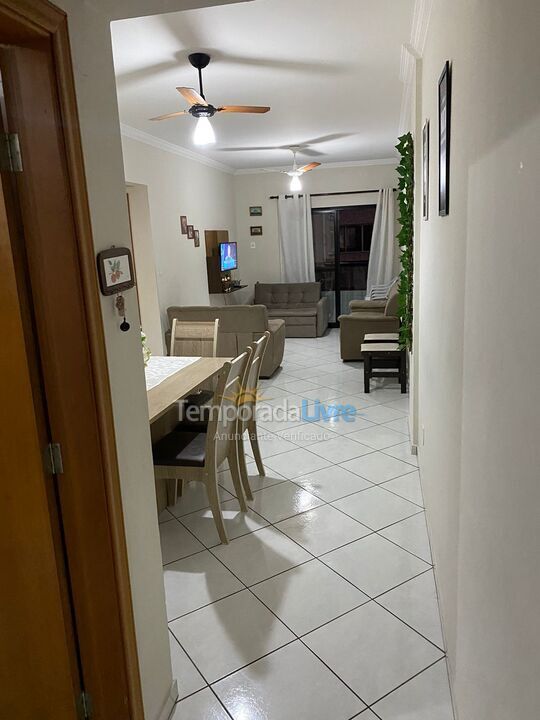 Apartamento para aluguel de temporada em Praia Grande (Guilhermina)