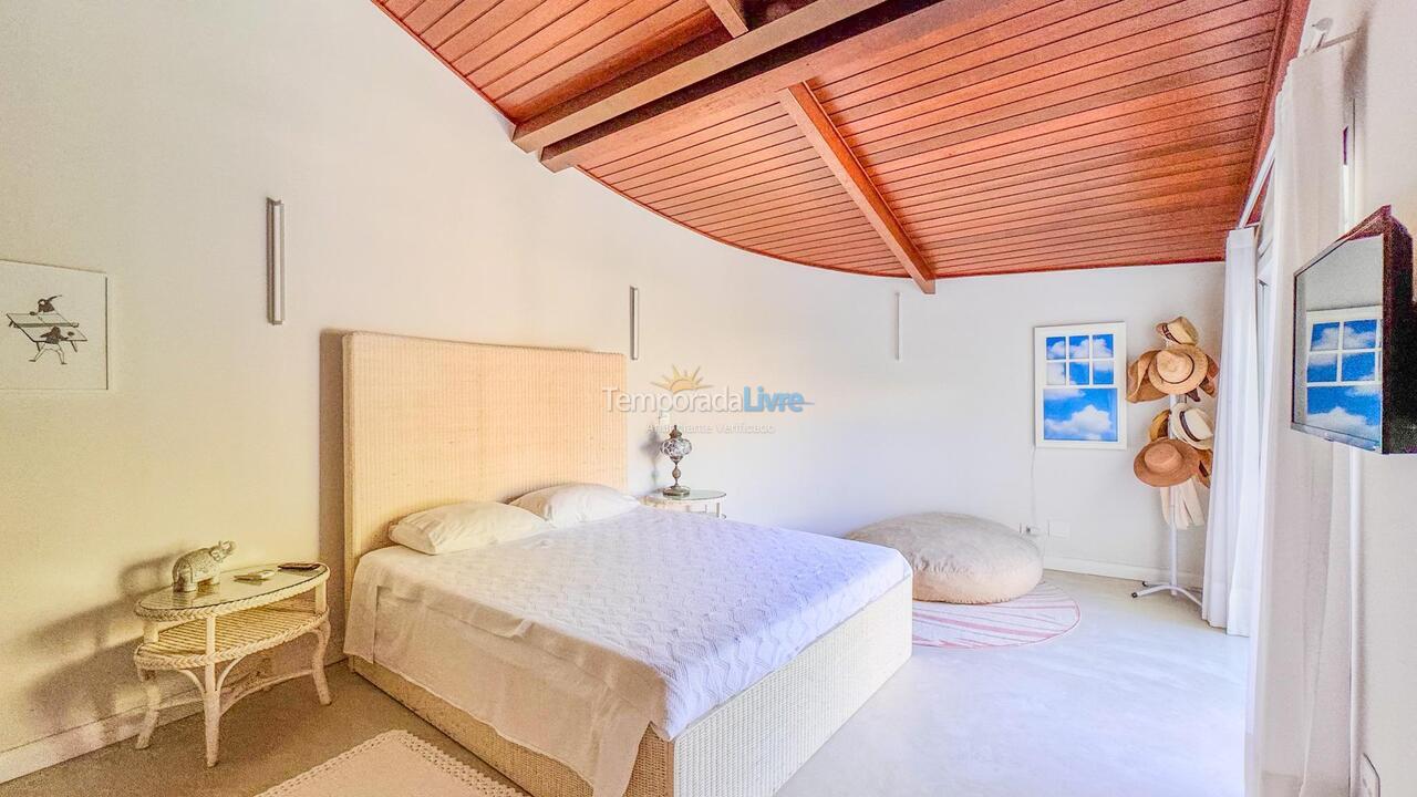 House for vacation rental in São Sebastião (Praia da Baleia)