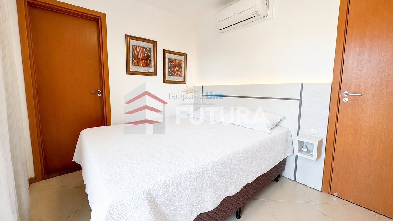 Apartment for vacation rental in Bombinhas (Praia de Bombas)