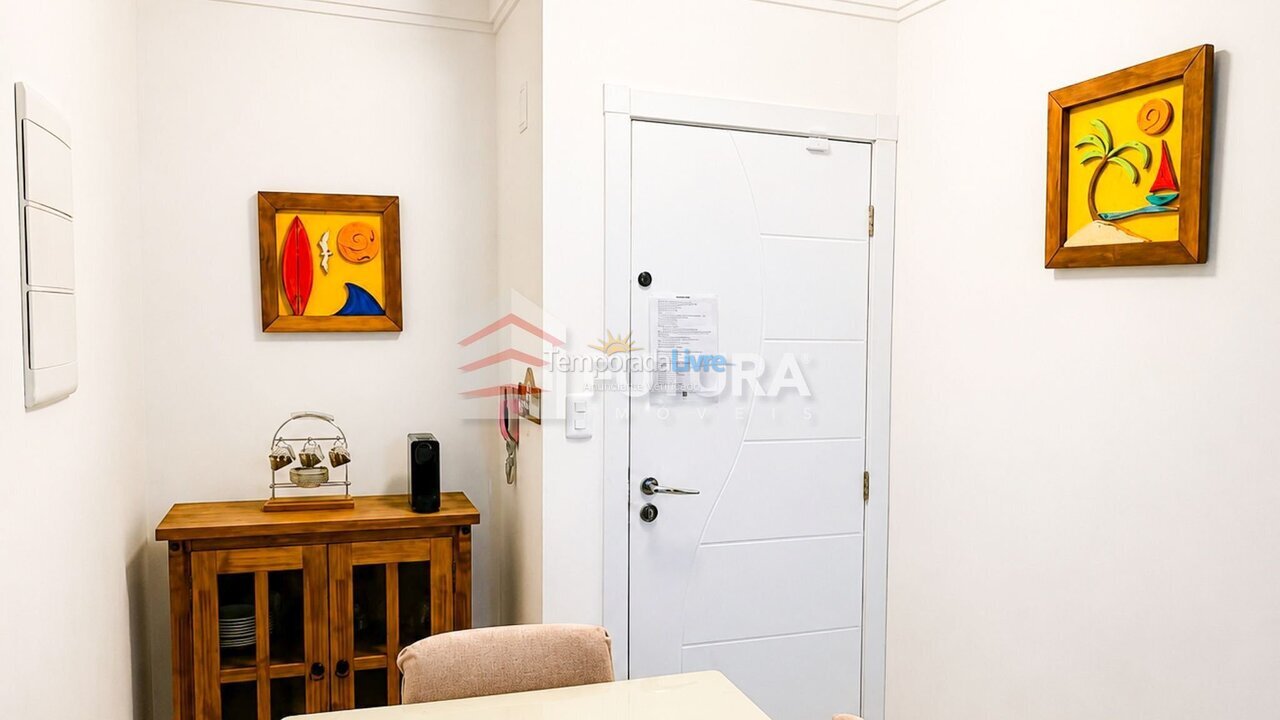 Apartamento para alquiler de vacaciones em Bombinhas (Praia de Bombas)