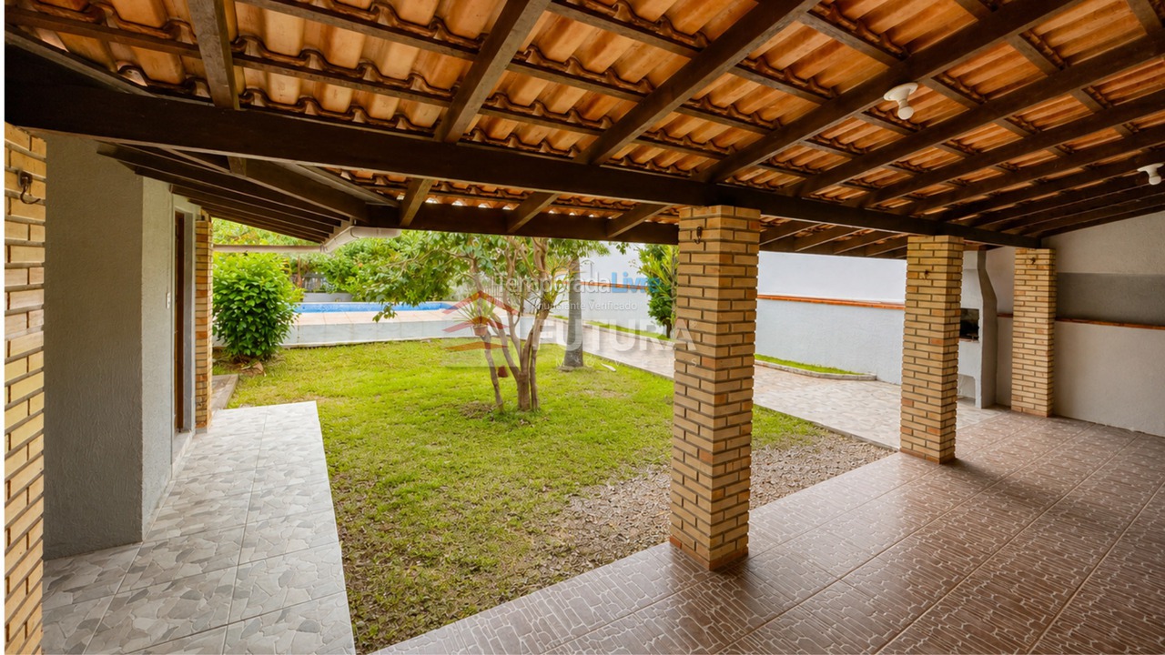 Casa para alquiler de vacaciones em Bombinhas (Canto Grande)