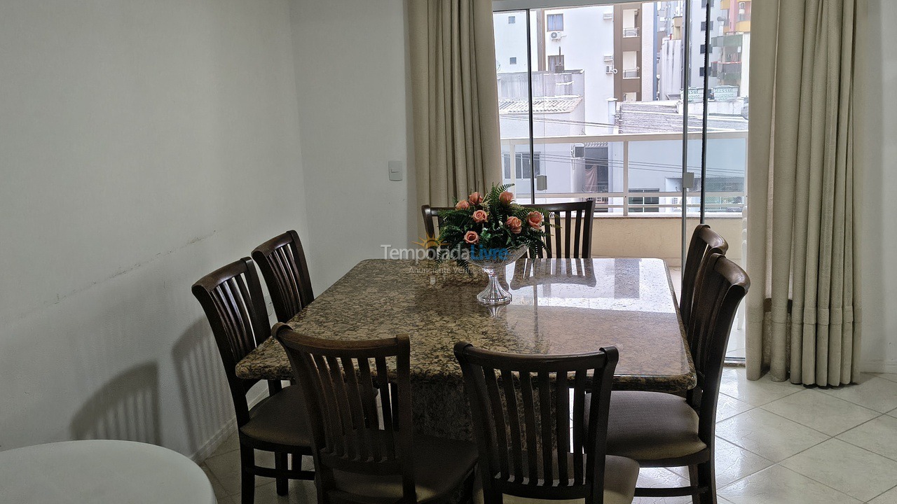 Apartment for vacation rental in Itapema (Meia Praia)