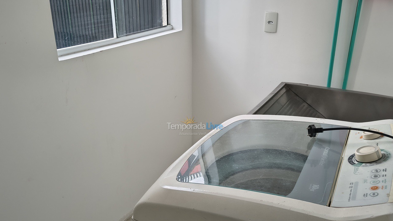 Apartment for vacation rental in Itapema (Meia Praia)