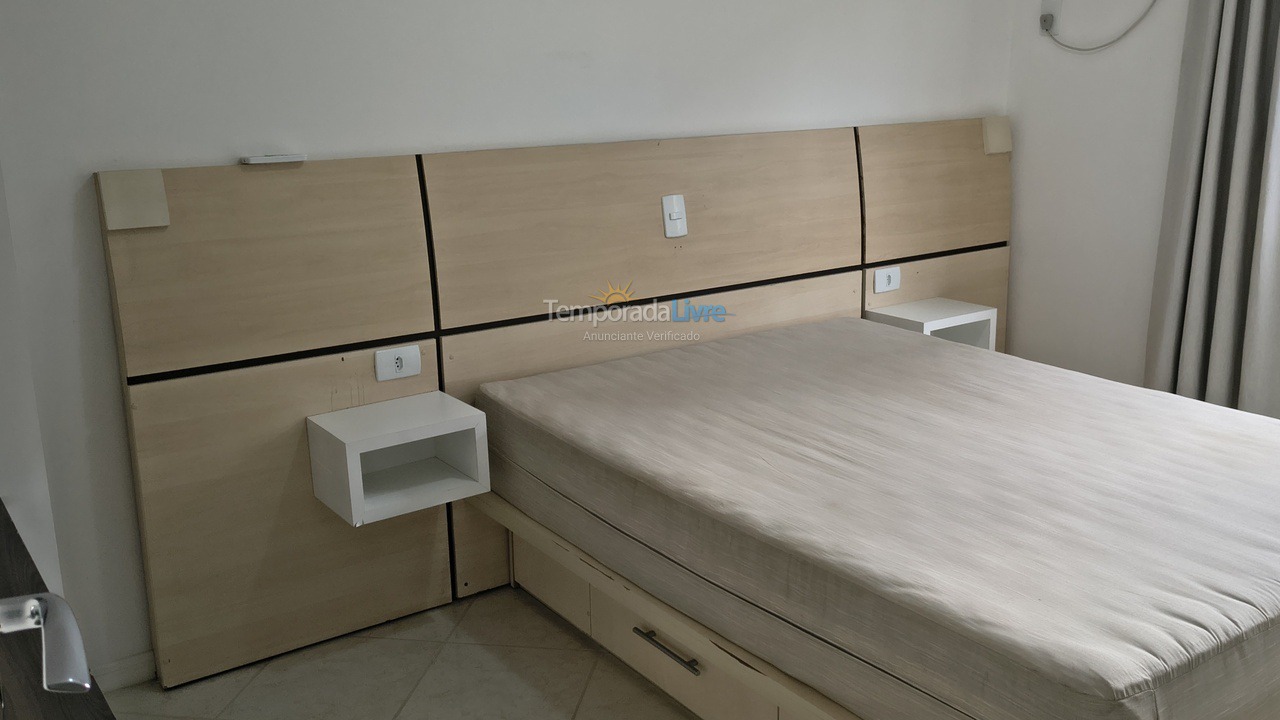 Apartment for vacation rental in Itapema (Meia Praia)