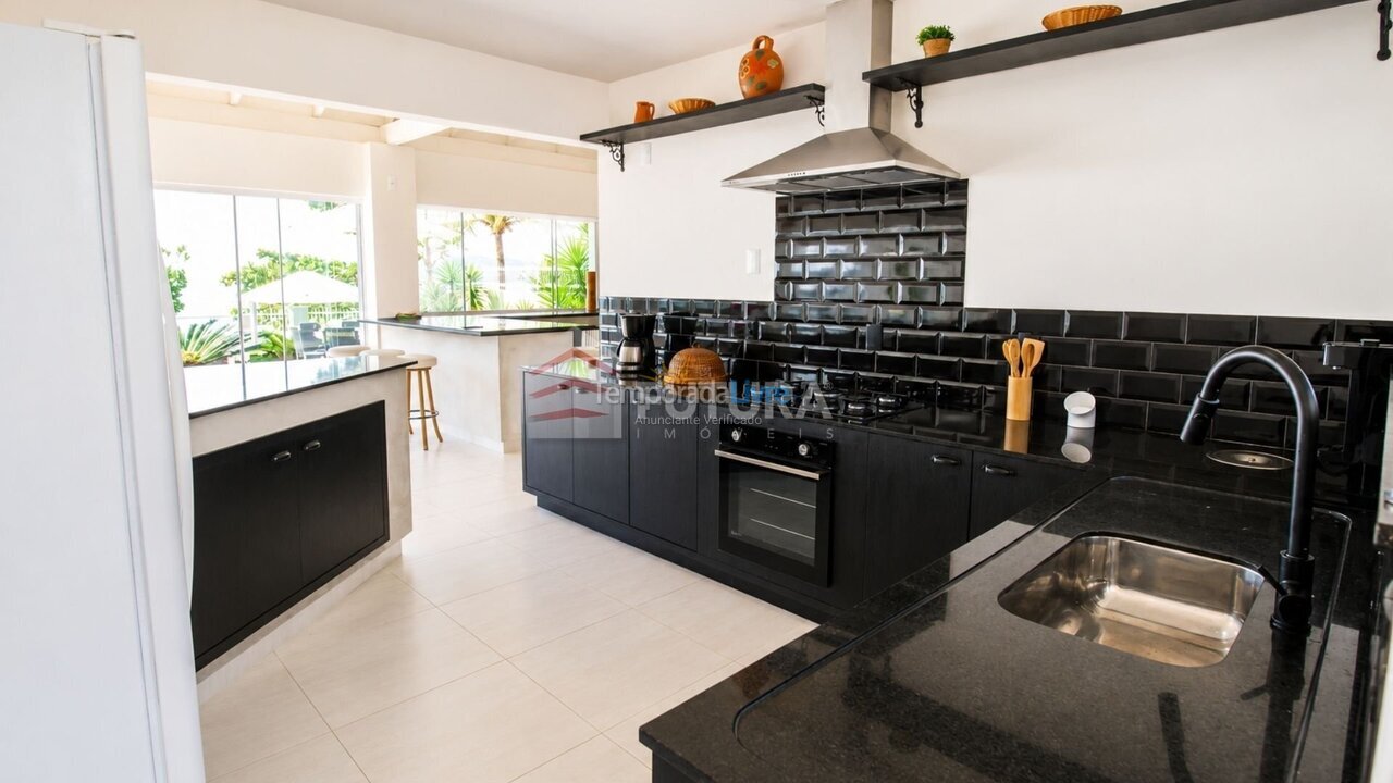 House for vacation rental in Bombinhas (Praia de Bombinhas)