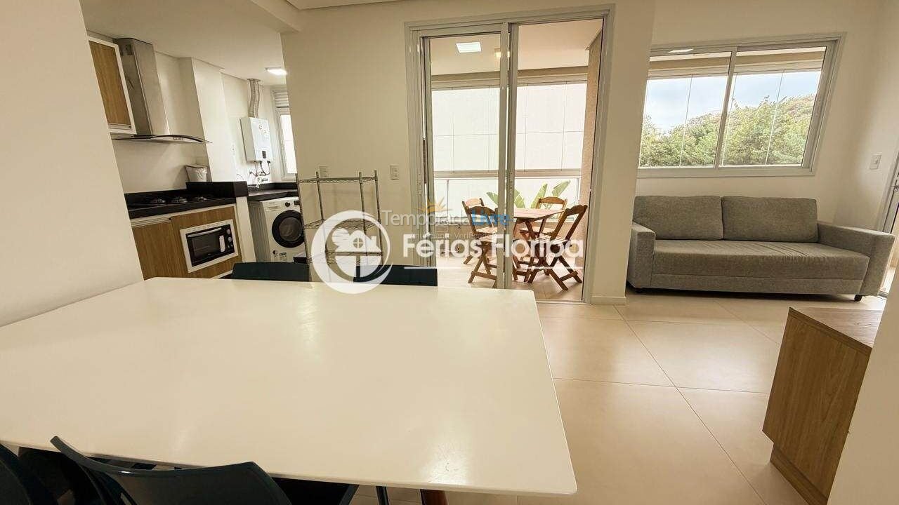Apartamento para aluguel de temporada em Florianopolis (Campeche)