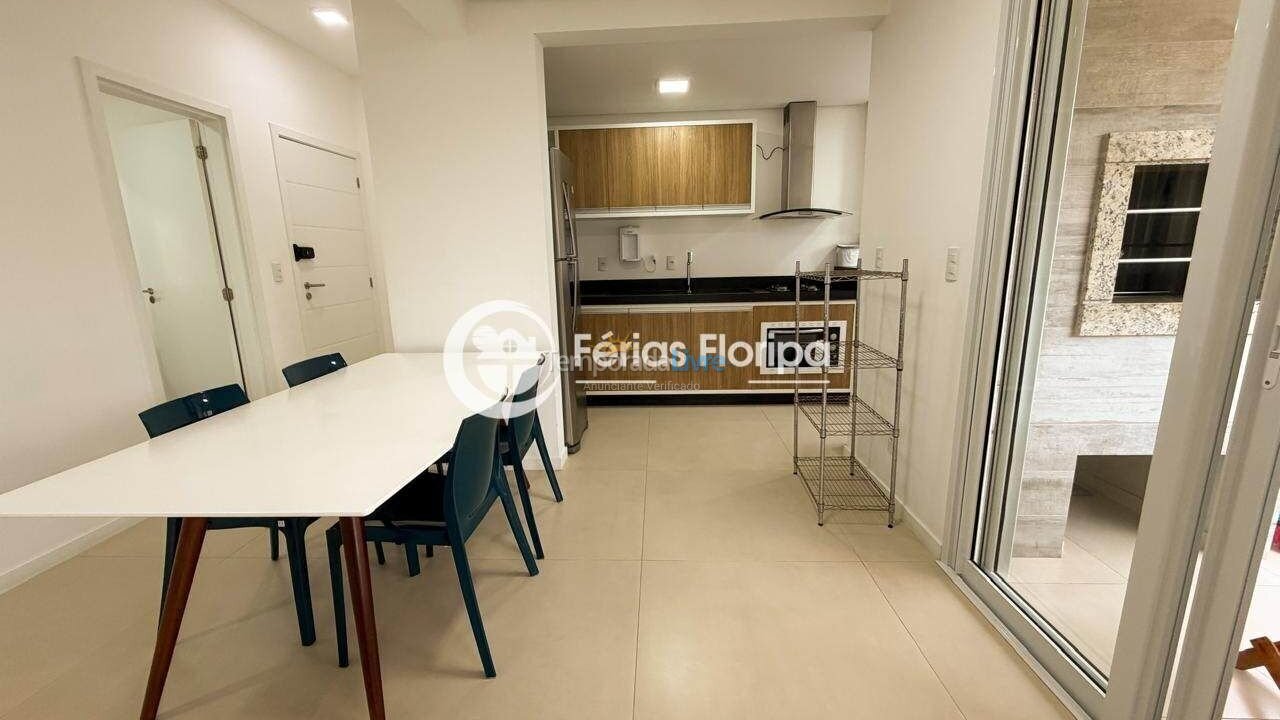 Apartamento para aluguel de temporada em Florianopolis (Campeche)