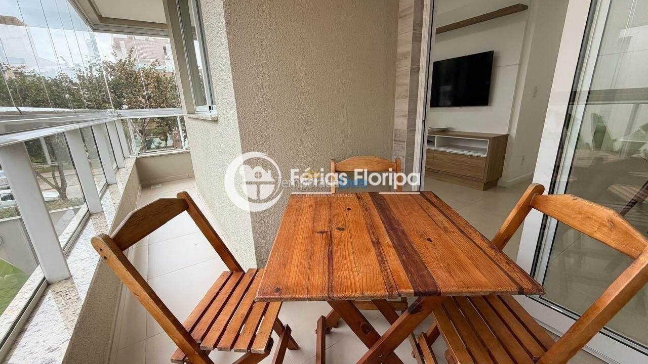 Apartamento para aluguel de temporada em Florianopolis (Campeche)
