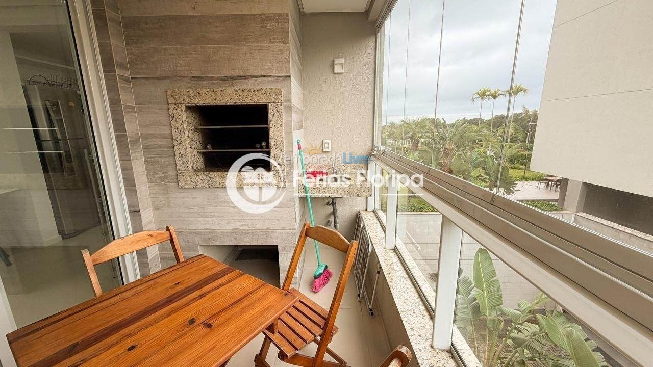 Apartamento para aluguel de temporada em Florianopolis (Campeche)
