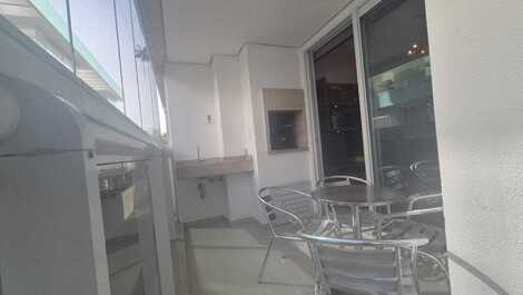 Enjoy a comfortable and fully equipped leisure vacation at Residencial Porto de Jurerê.