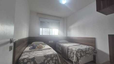 Enjoy a comfortable and fully equipped leisure vacation at Residencial Porto de Jurerê.
