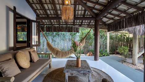 TRANCOSO SEASONAL HIGH STANDARD