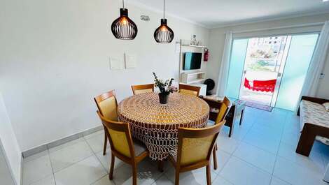Hermoso apartamento dúplex Mariscal, código 002