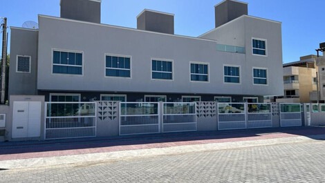 Hermoso apartamento dúplex Mariscal, código 002