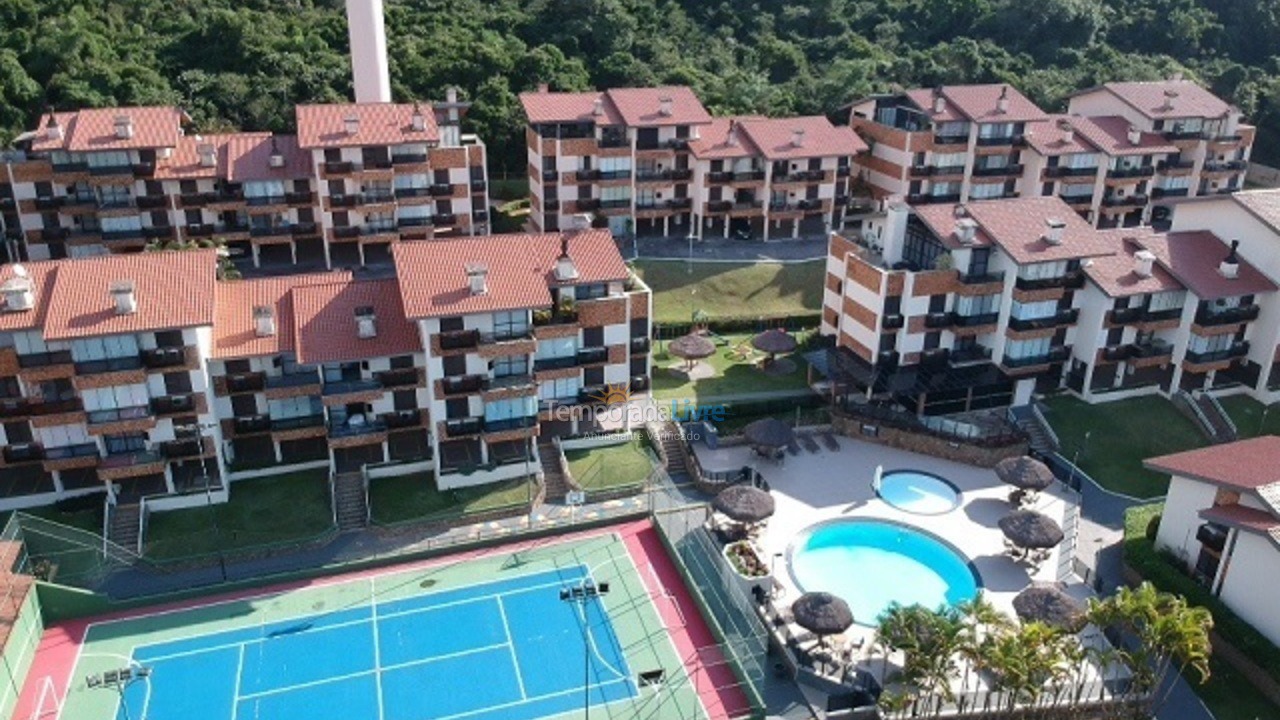 Apartamento para aluguel de temporada em Florianópolis (Praia Brava)