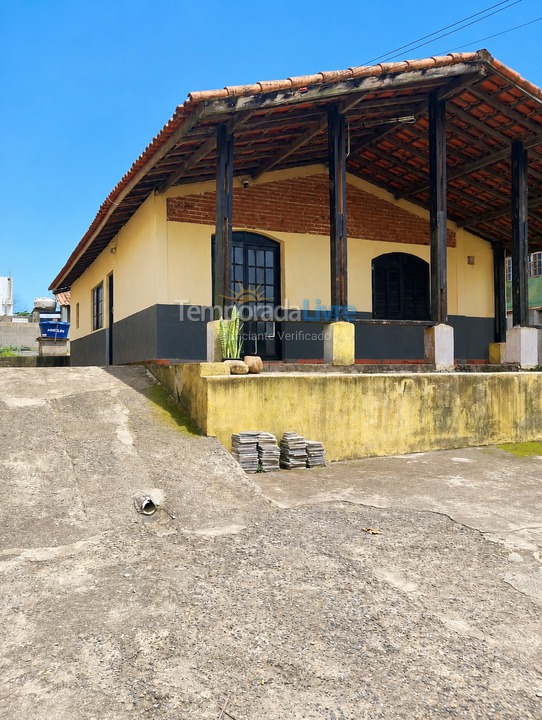 Casa para aluguel de temporada em Mongaguá (Balneario Itaguai)